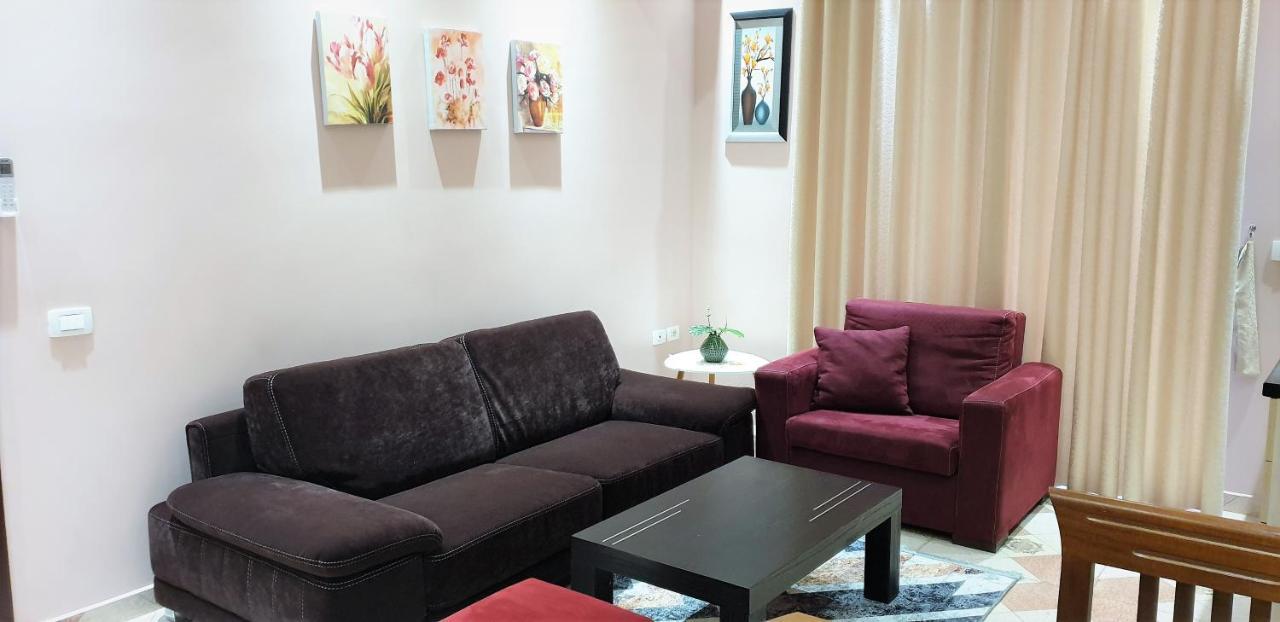 Comfort Apartments Fier Ngoại thất bức ảnh