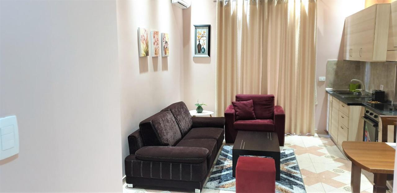 Comfort Apartments Fier Ngoại thất bức ảnh
