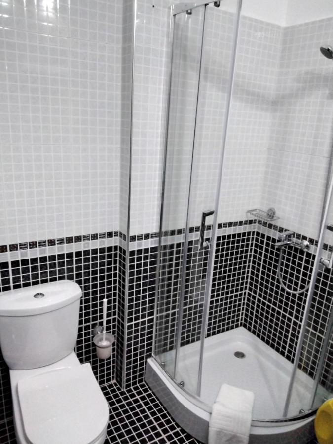 Comfort Apartments Fier Ngoại thất bức ảnh