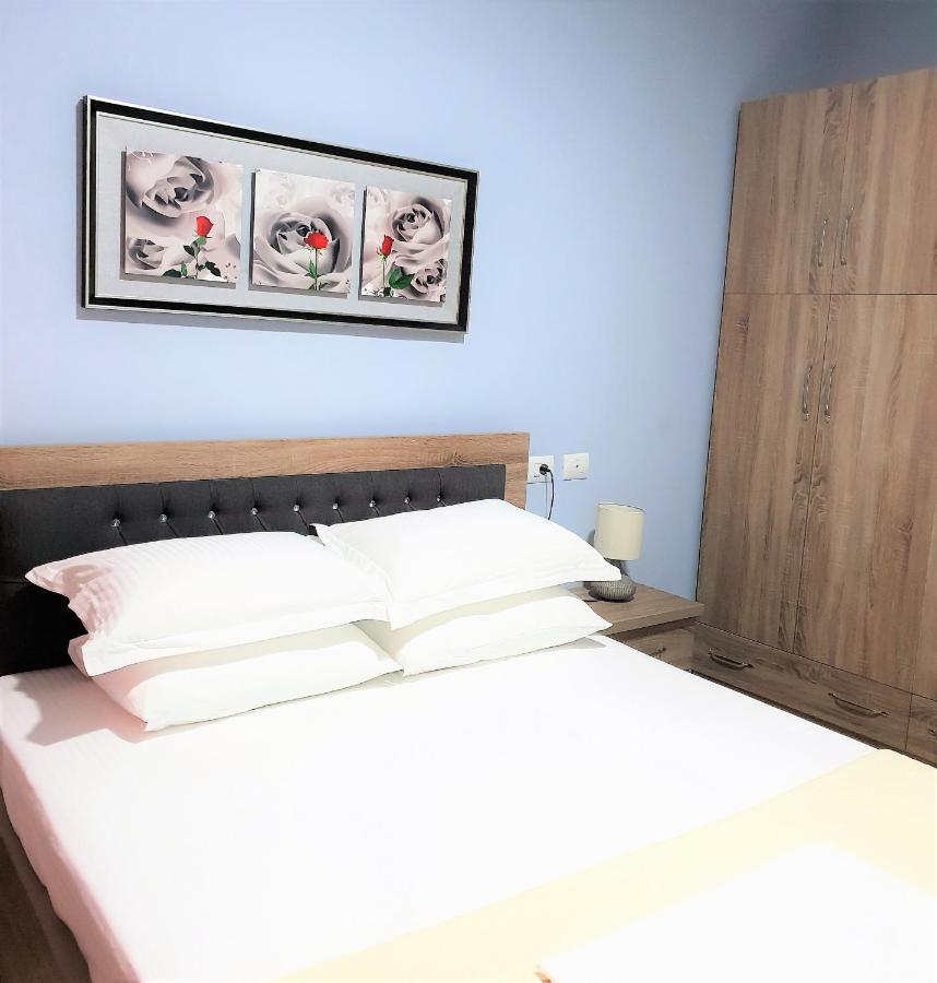 Comfort Apartments Fier Ngoại thất bức ảnh